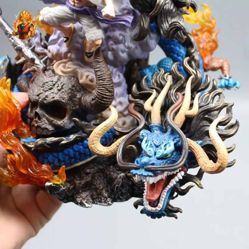 Figurine One Piece Luffy vs Kaido Dragon