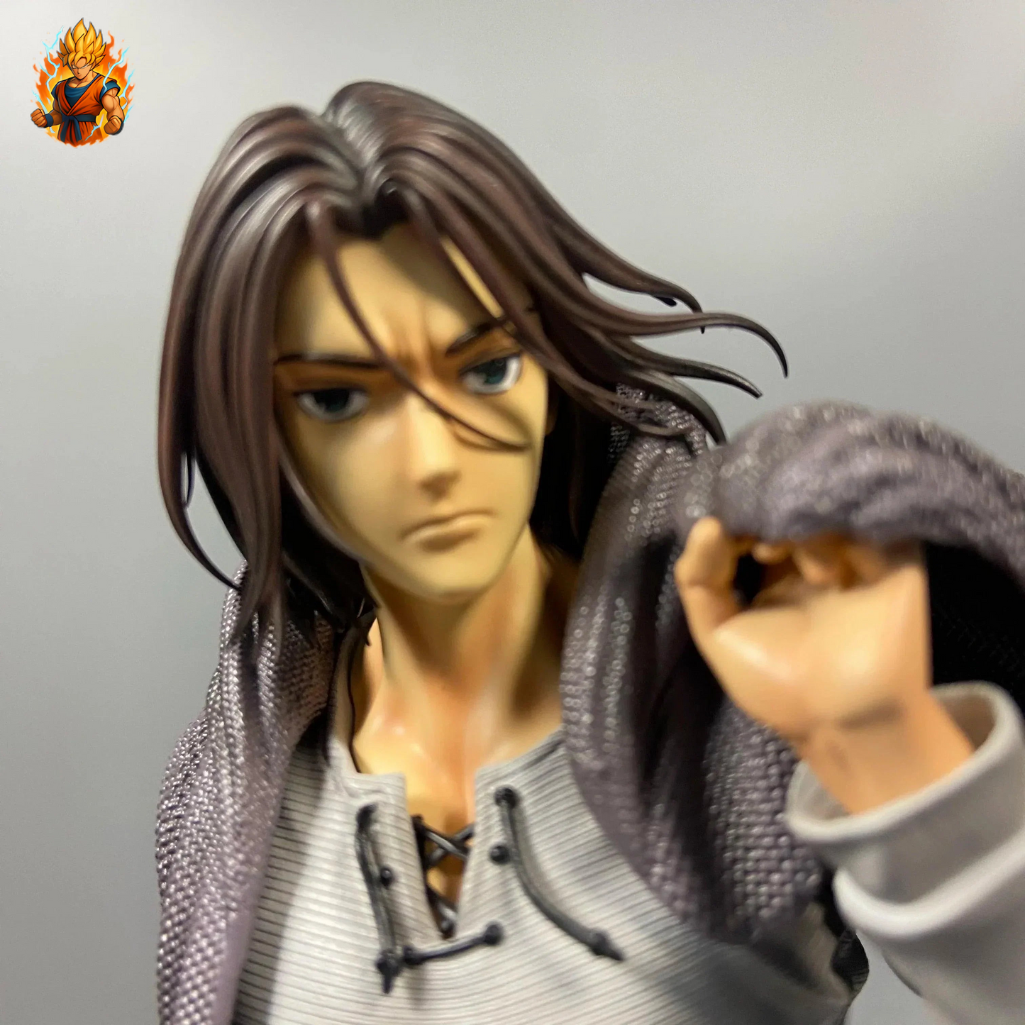 Figurine Attack on Titan - Chasseur Eren pour adulte