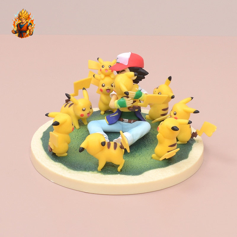 Figurine Pikachu et Sacha