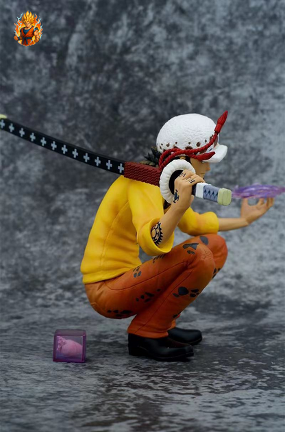 Figurine One Piece Trafalgar D Droit de l'eau
