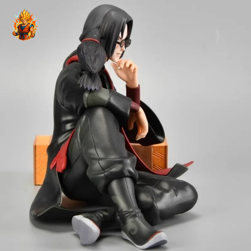 Figurine du professeur Itachi
