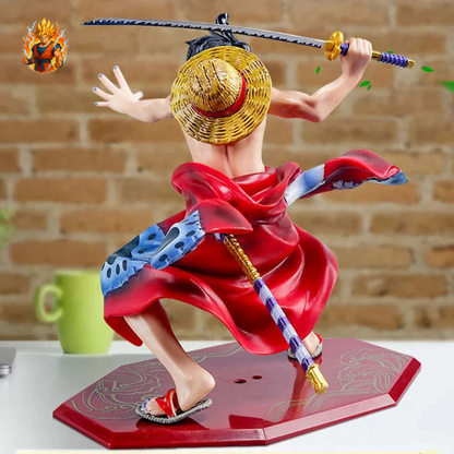 Figurine de Luffy de One Piece avec un katana