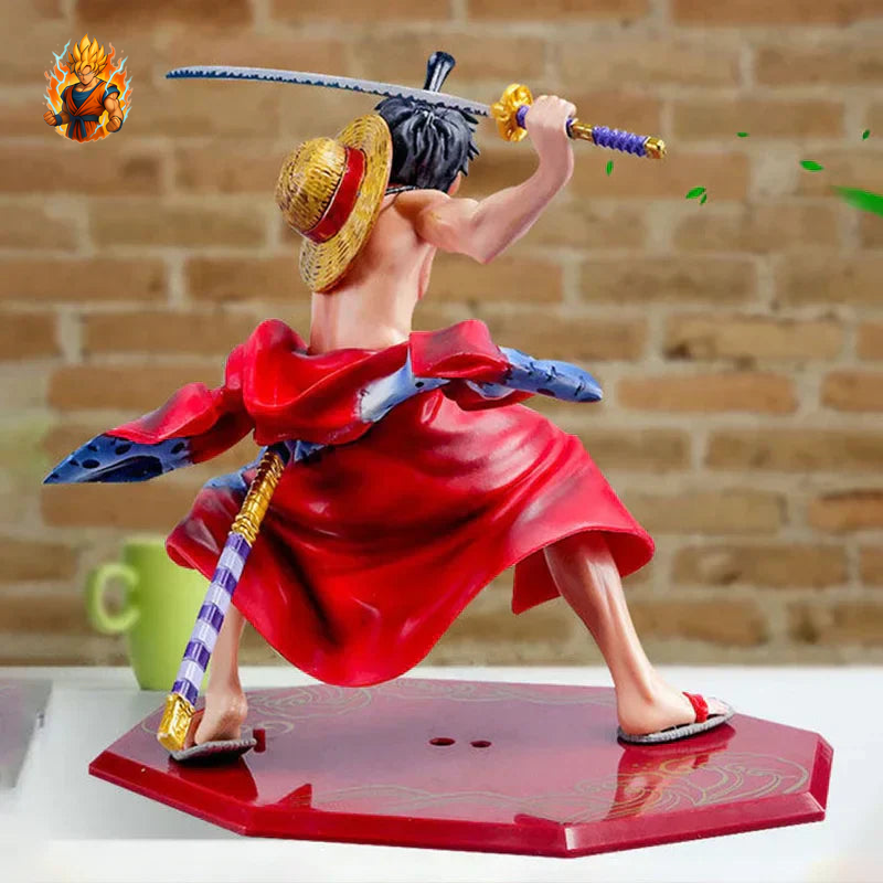 Figurine de Luffy de One Piece avec un katana