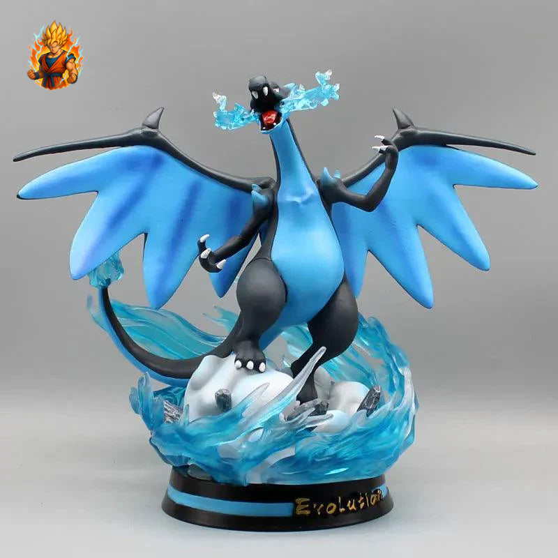 Pokémon Charizard Figurine