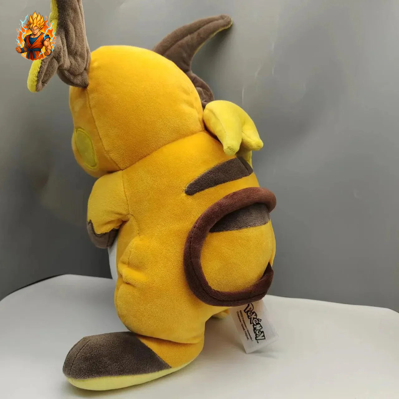 Pokémon Raichu Peluche