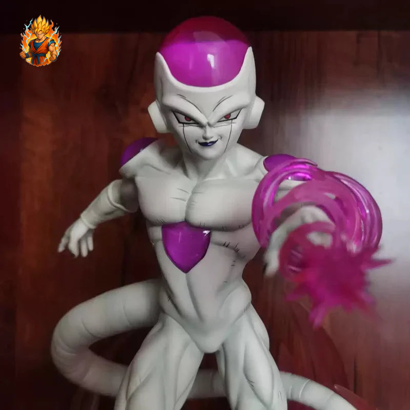 Figurine de collection du tyran galactique Frieza